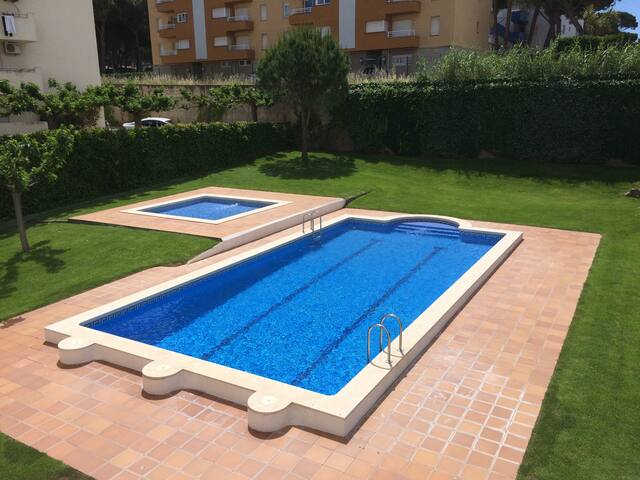 Cosy apartment, renovated, with seaview