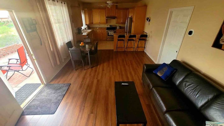 Private Retreat With Amazing View - Poway, CA