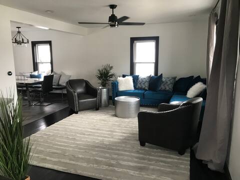 Lush Newly Renovated Home - Downtown Warren Pa