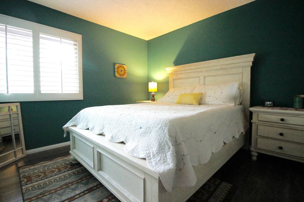 Bedroom with queen bed.