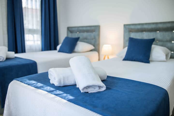 Schlafzimmer 2