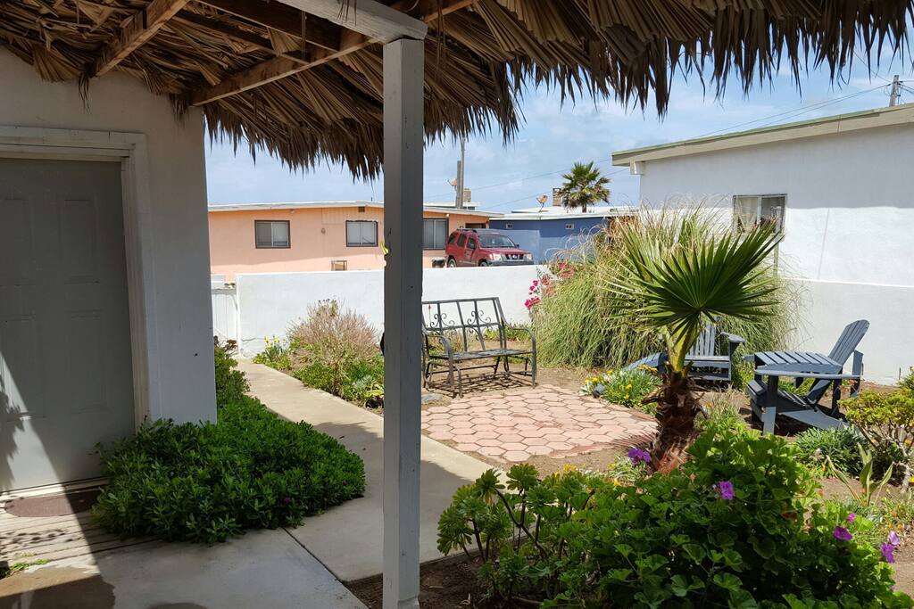Casa Blanca Garden / Jardín Casa Blanca