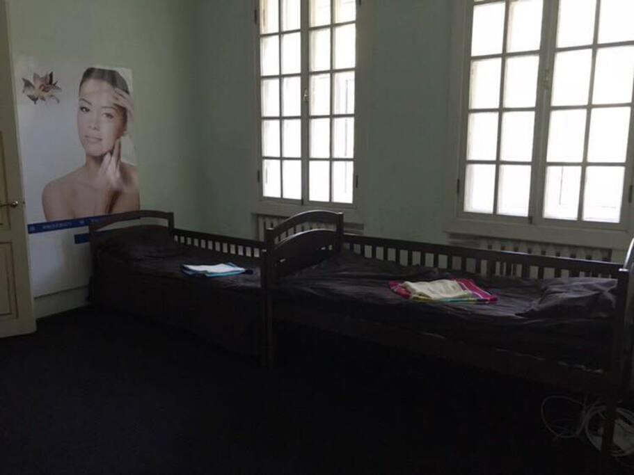 1st room