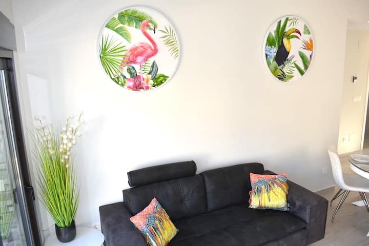 Lovely Oasis Flamingo - Premium. Pvt & Comm Pool - Villajoyosa