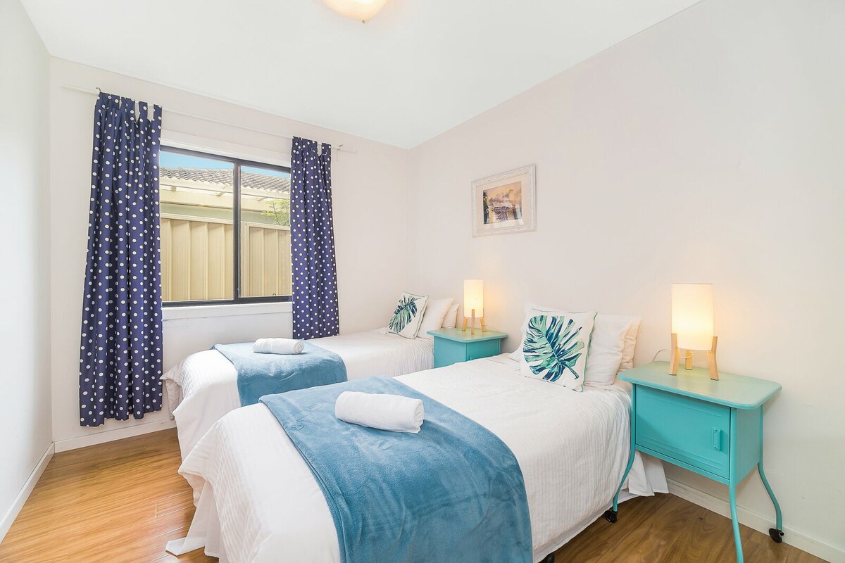 spálňa 3, 2 jednolôžka