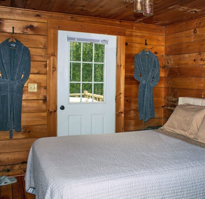 12 Best PetFriendly Cabins In New York, USA Updated 2024 Trip101