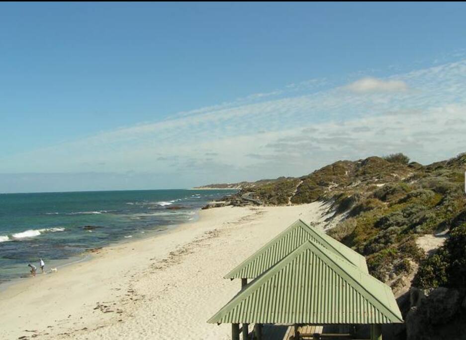 Beach 5 minutes drive away