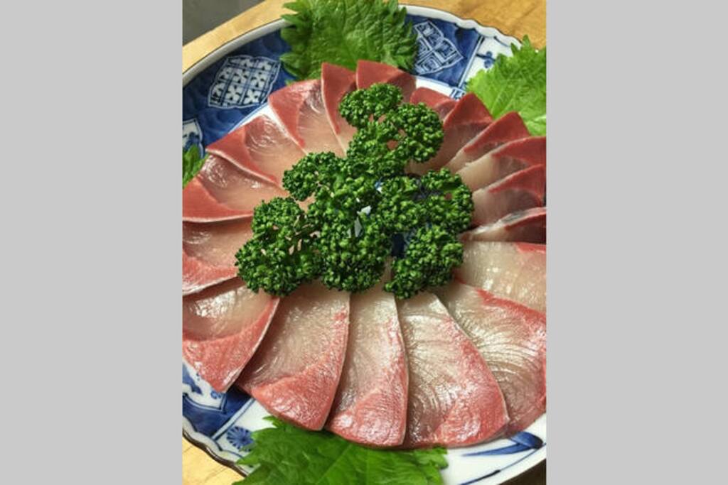 和食店によるブリしゃぶしゃぶ、、予約が必要です。
