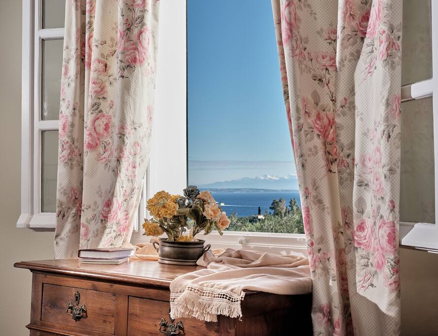 Almeira Villa