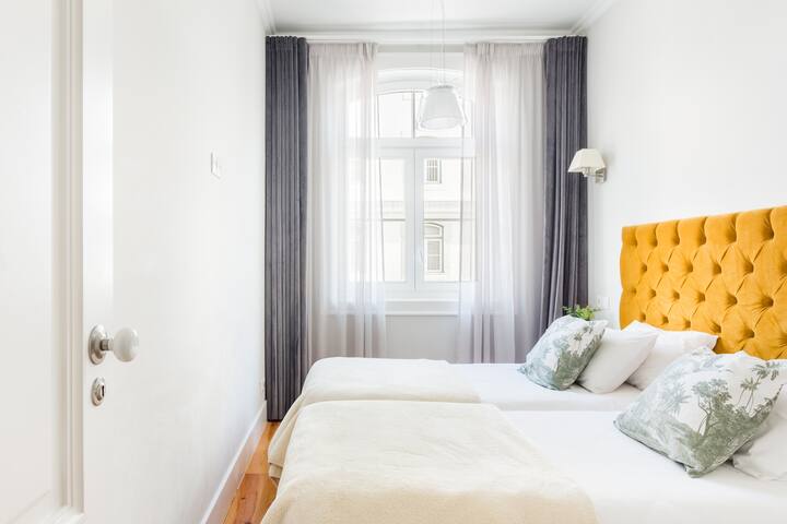 I I I Esq-Trendy Apartment in the Heart of Downtown gallery image 3