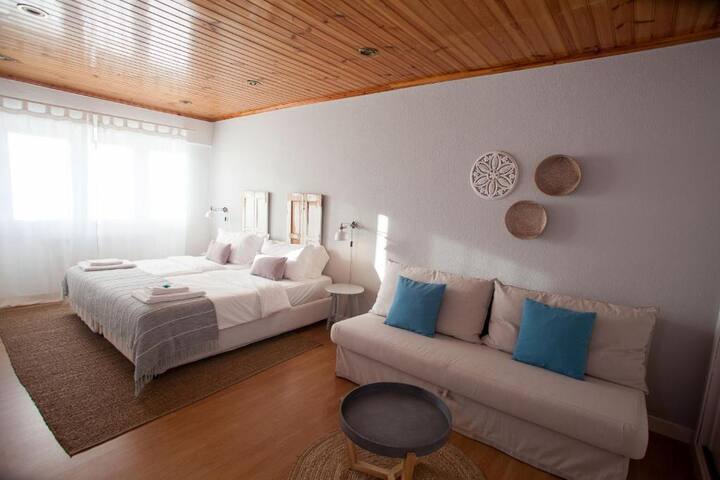 Two Bedroom Holiday Home gallery image 5