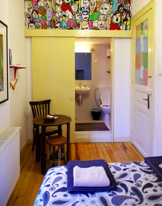 airbnb room