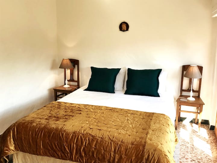 غرفة جنوة - الطابق الثاني