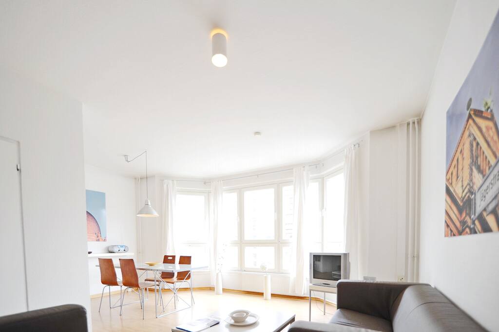 Livingroom (sofa changed)