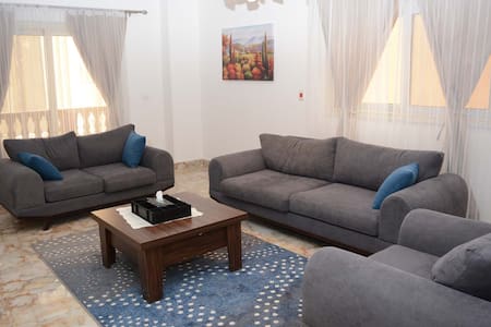 A comfortable new apartment in Maadi