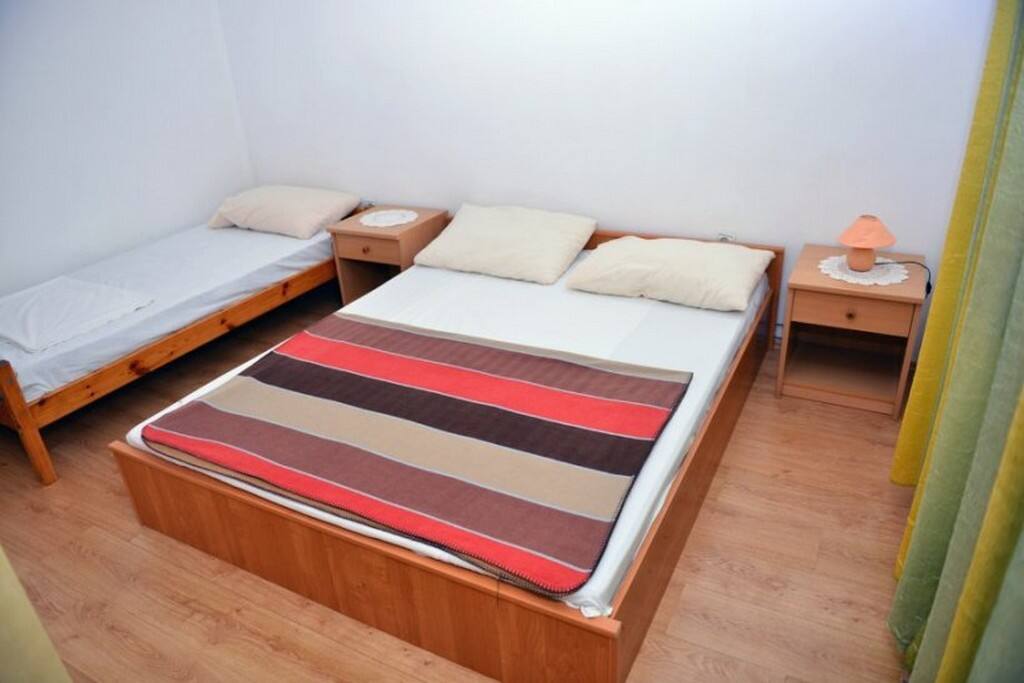 AP2 Bedroom