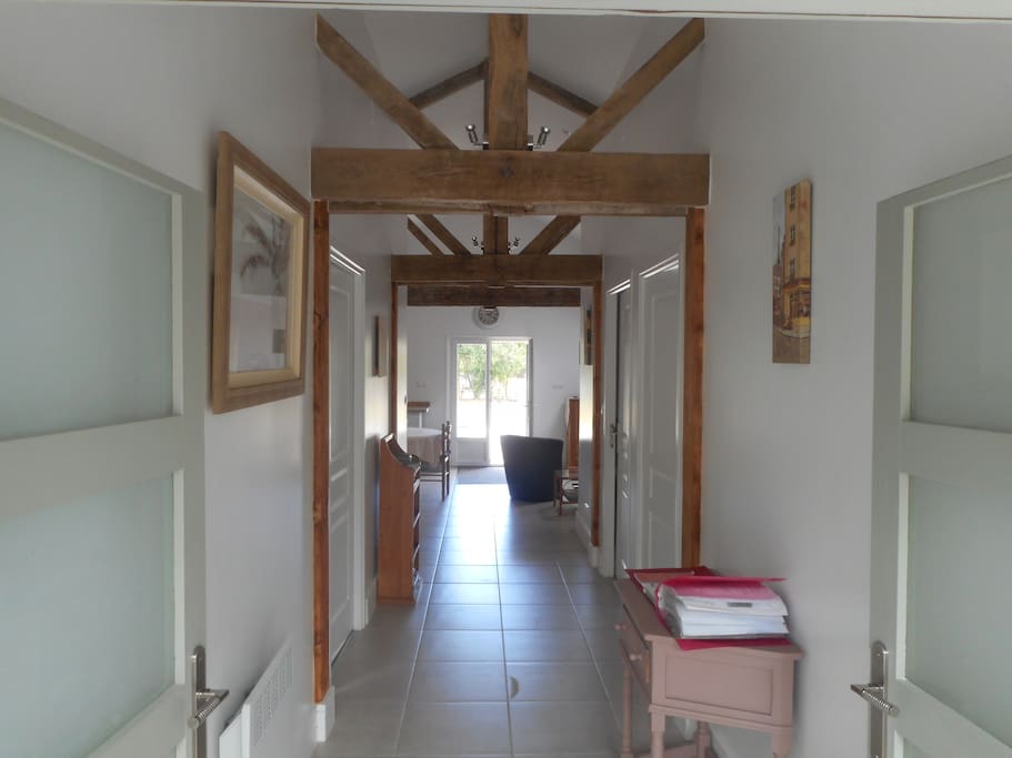 entrance hall wheelchair accessible