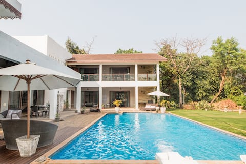 Frangipani by Hireavilla-5BR Lux Estate in Alibaug