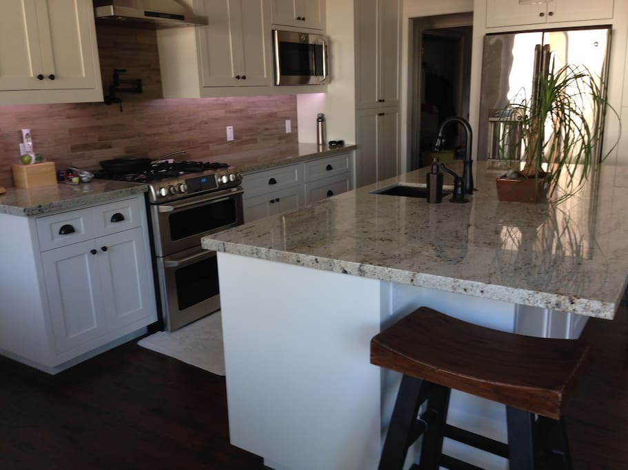 Kitchen island