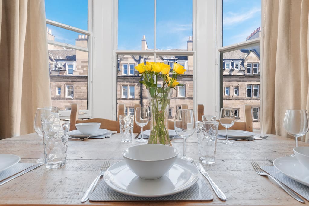 Host your very own dinner party with views over the city.