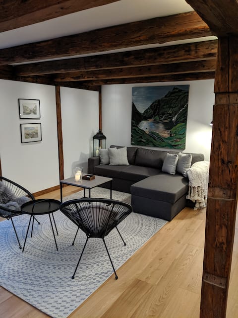 Løðupackhouse - Historical Warehouse - Mid Floor