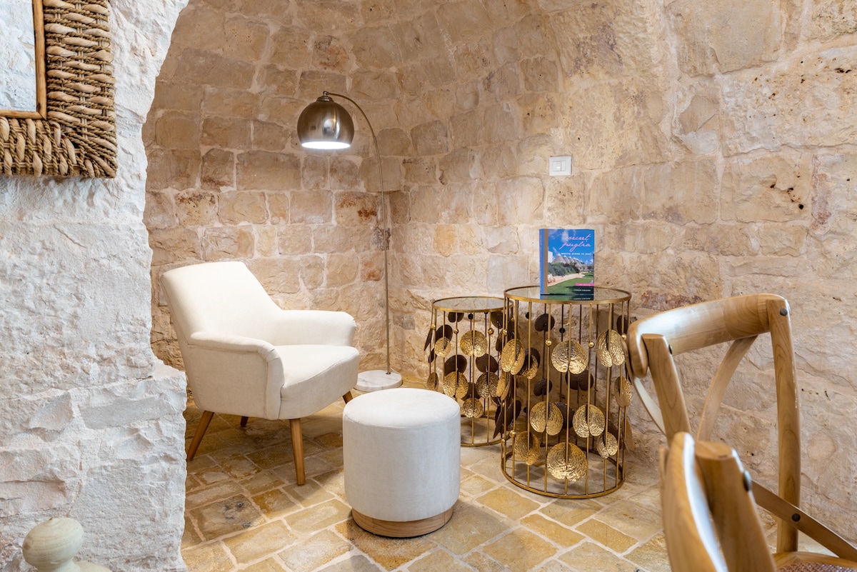Top performing Airbnb: Trullo Paradiso Experience in Ostuni