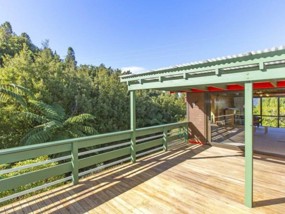 Our home is located next to a reserve with beautiful views of the bush and native birds
