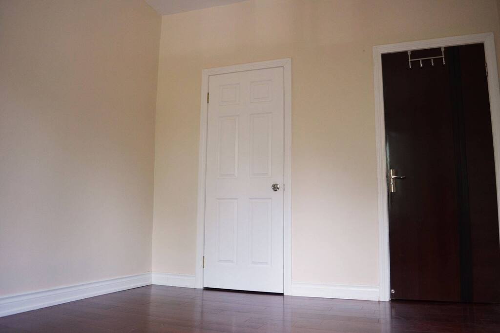 Closet!