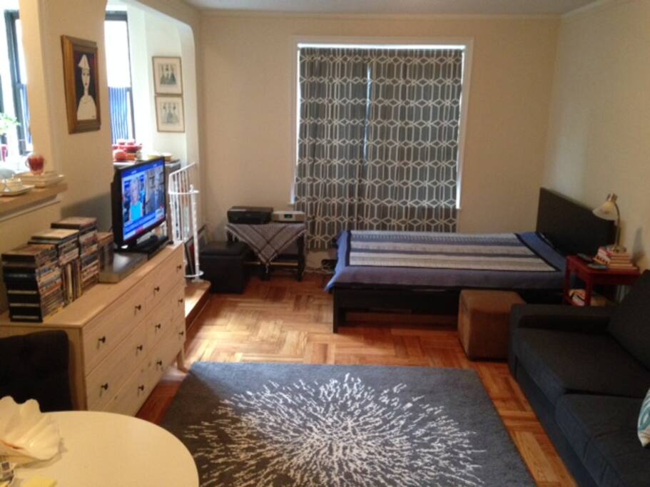 Living area 2...
