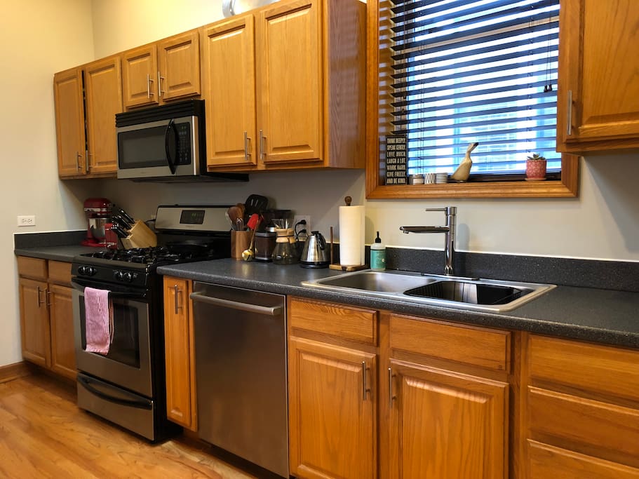 Full Kitchen