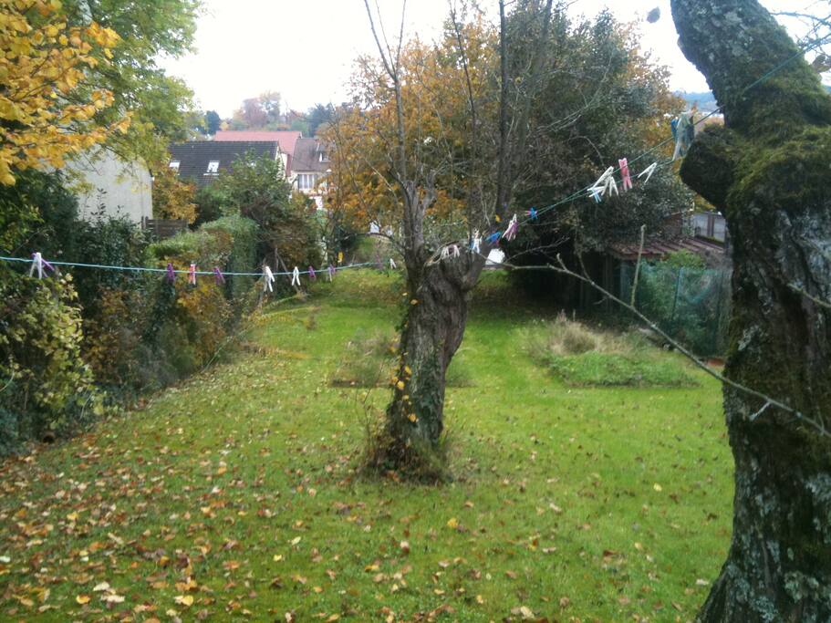 VUE, sur jardin calme, ANIMAUX autorisés