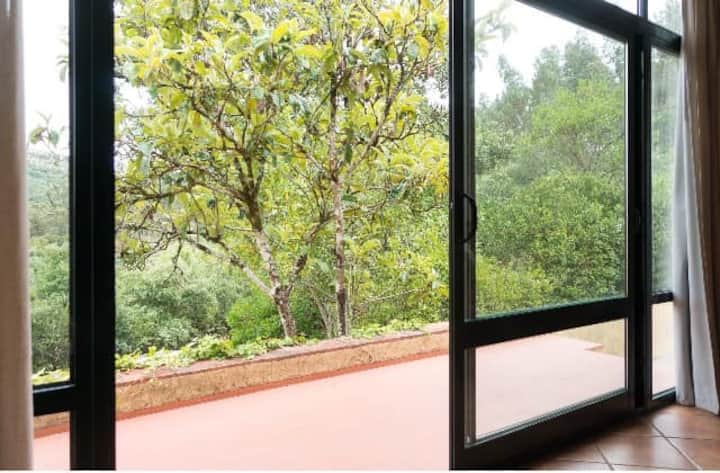 Charming Cottage Near Lisbon - Póvoa de Santa Iria