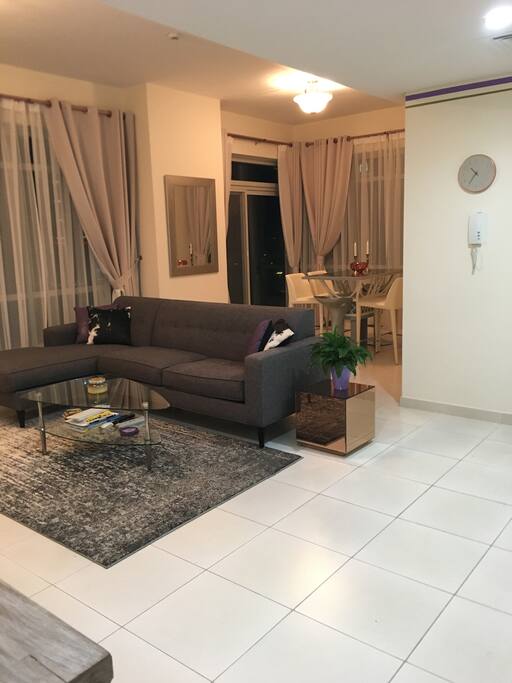 Living/dining room