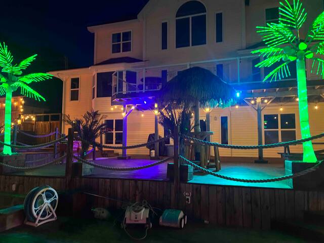 Full House Rental with Inground pool and Hot tub gallery image 5