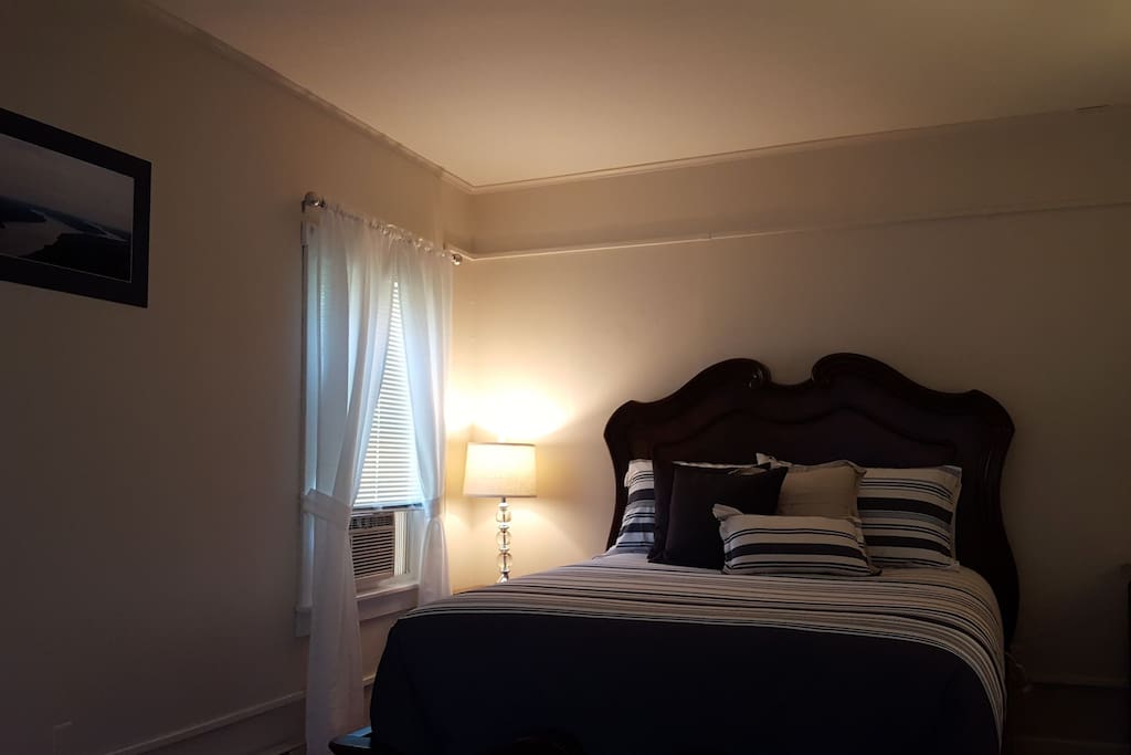A/C in the bedroom ensures you will stay comfortable or just use the fan for white noise for a better nights sleep.