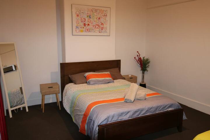 Comfortable Accommodation Laura