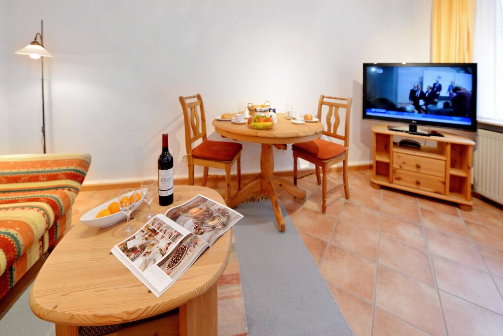 Wohnzimmer mit
Flatscreen
