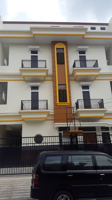 3 Stairs House