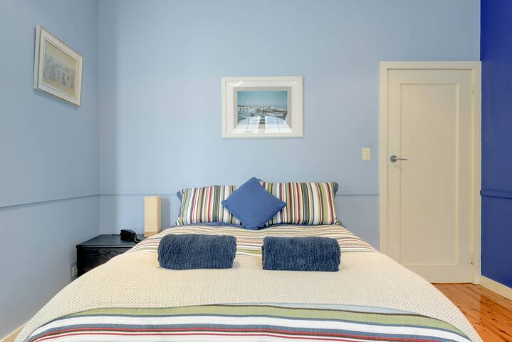 Stylish Beach Home with Private Garden gallery image 5