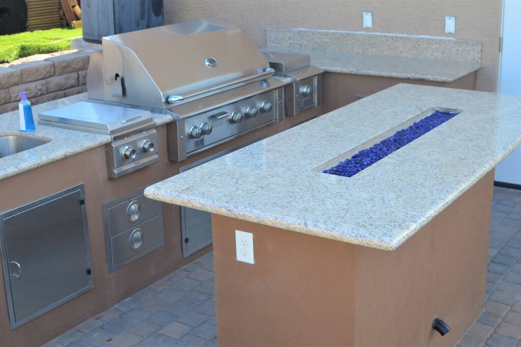 Island with gas fire pit