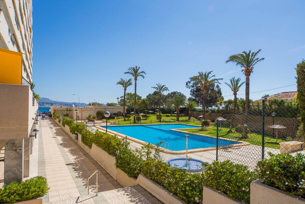 pool view