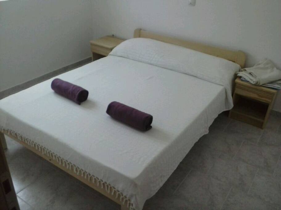 bedroom #1