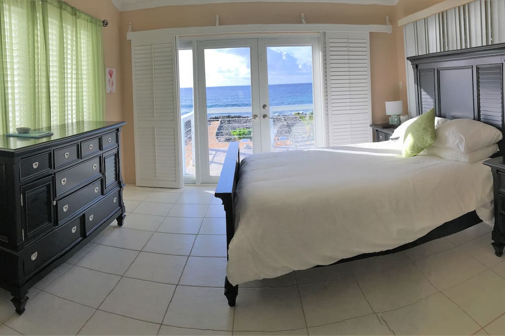 Master Bedroom w/ ocean view