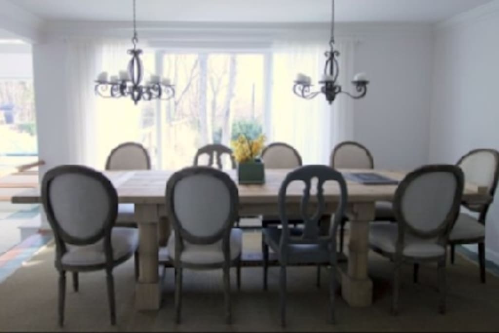 Dining table seats 10+