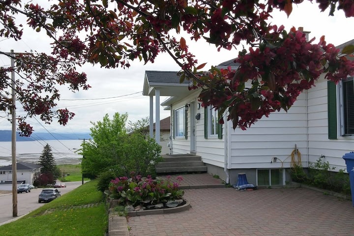 Maison De Famille A Louer - Louez La Maison D Un Particulier Pour Votre Soiree We Peps / Maybe you would like to learn more about one of these?