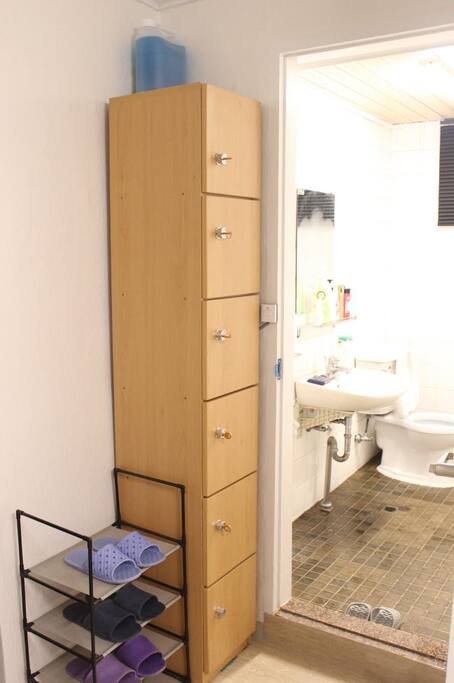 toilet with bath