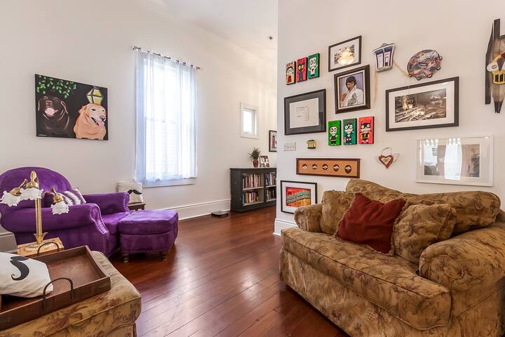 Great House – Great Location with Pool and Hot Tub gallery image 5