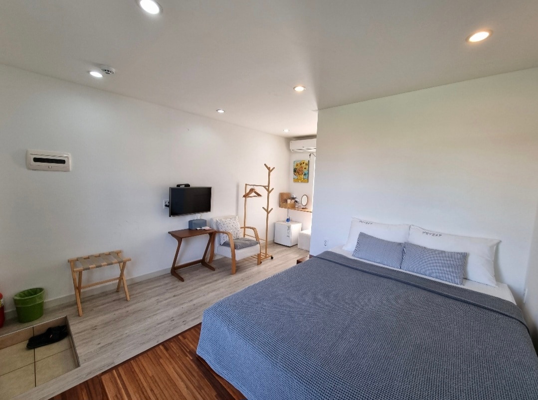 夏天，我们提供清爽的羽绒被。