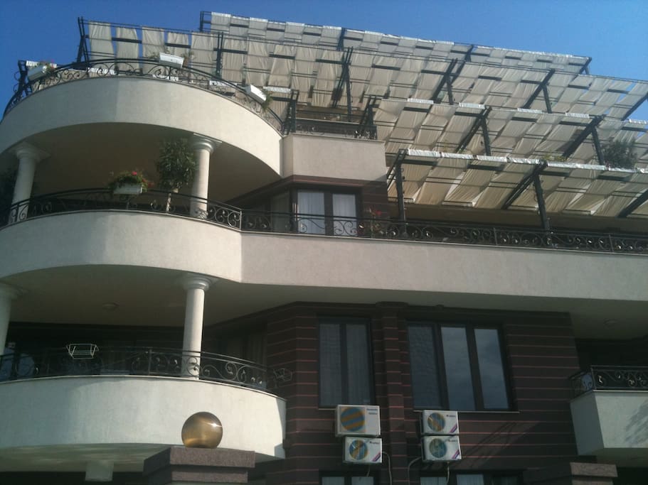 The building is new and resembles the Spanish architecture