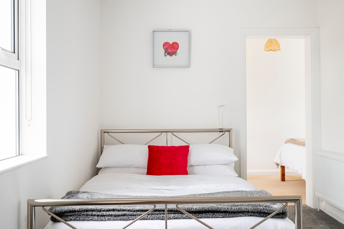 Спална соба 2